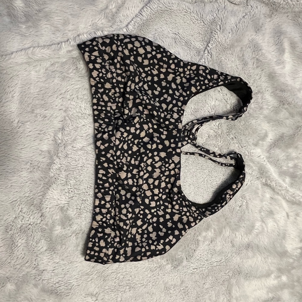 Jessica Simpson Active sports bra